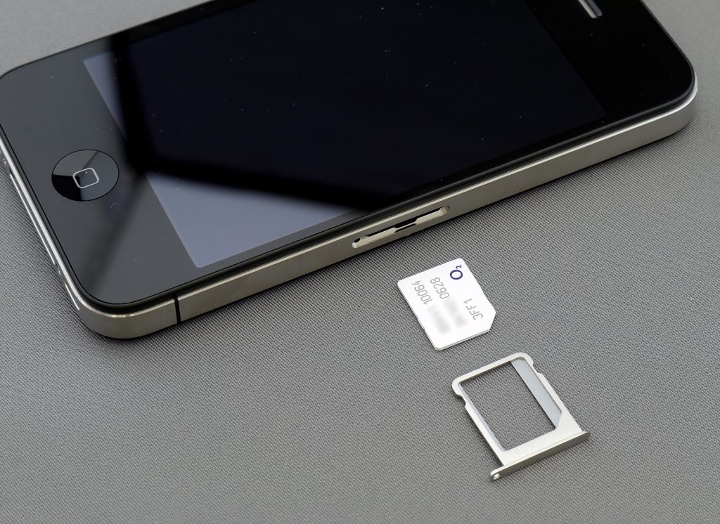 is-i-phone-watreproof